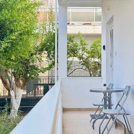 El Greco In Town, Walking Distance To The - No 15 * İstanköy